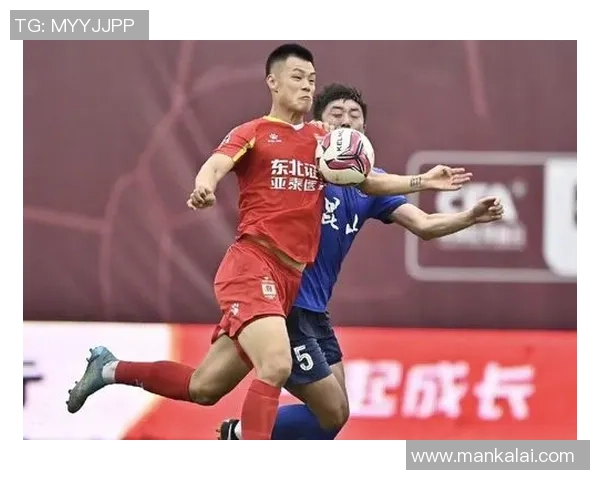 成都足球队强势领跑总决赛积分榜以92分稳居第一