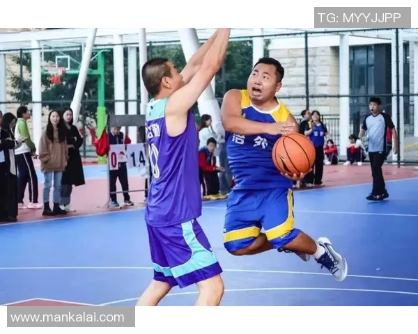 重庆篮球队个人能力引发热议球员表现与团队协作的深度探讨